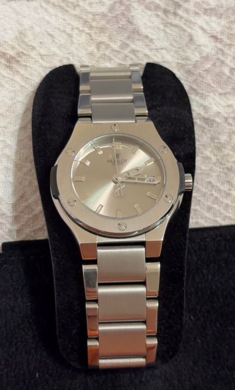 Hublot qol saatı — Bakı