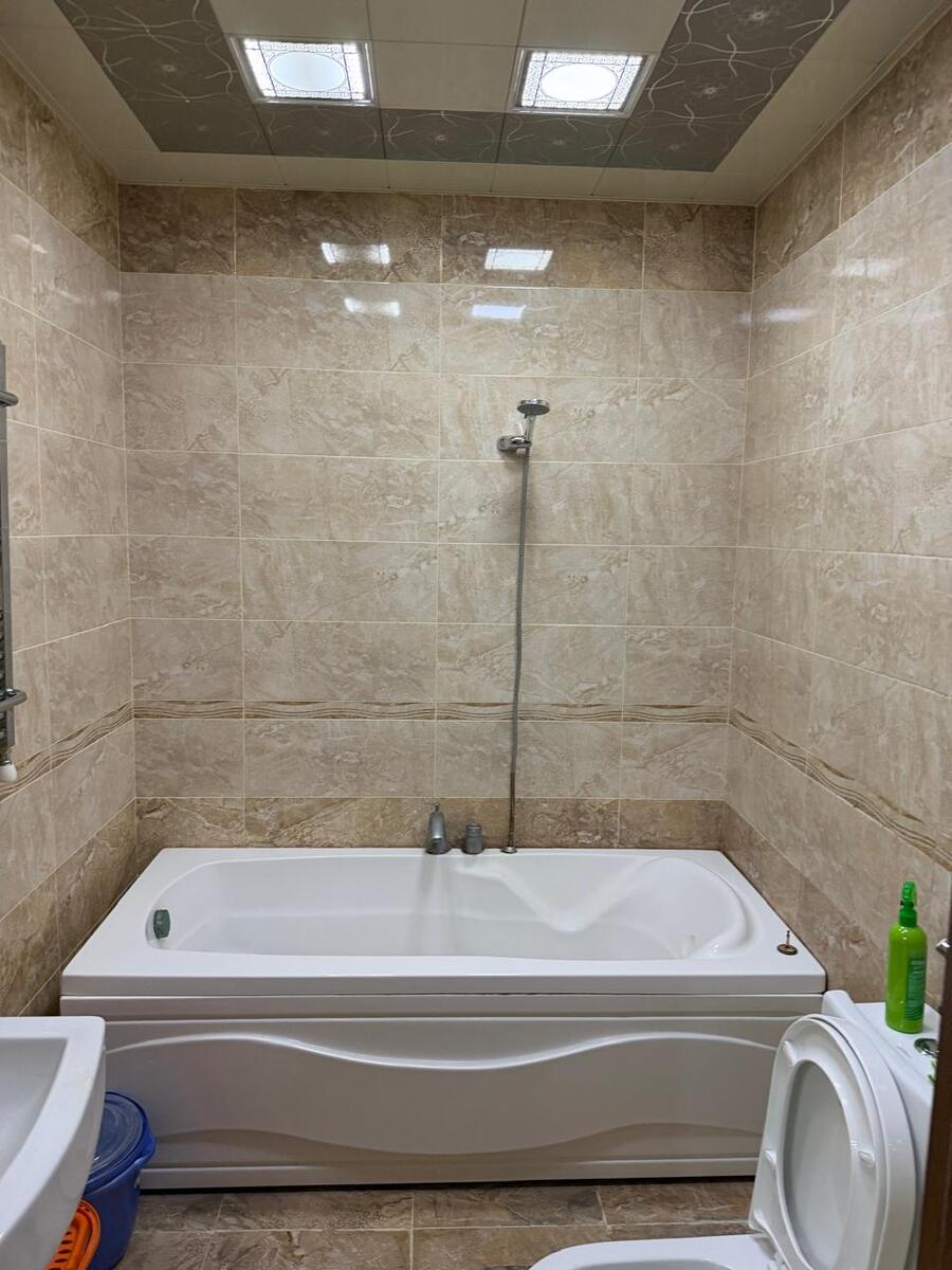 İcarəyə verilir 2 otaqlı yeni tikili 75 m² — Mənzil, Bakı (6)