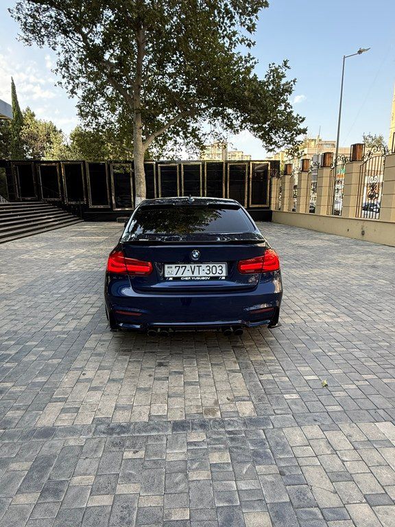 BMW 330, 2.0 L, 2016 il, 197 000 km — Avtomobillər, Bakı (2)