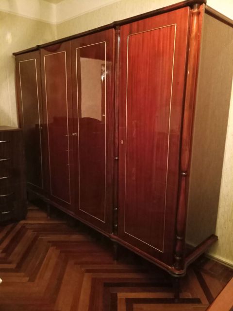 Klassik yataq otağı dəsti - Material: təbii ağac və cilalı şpon — Bakı