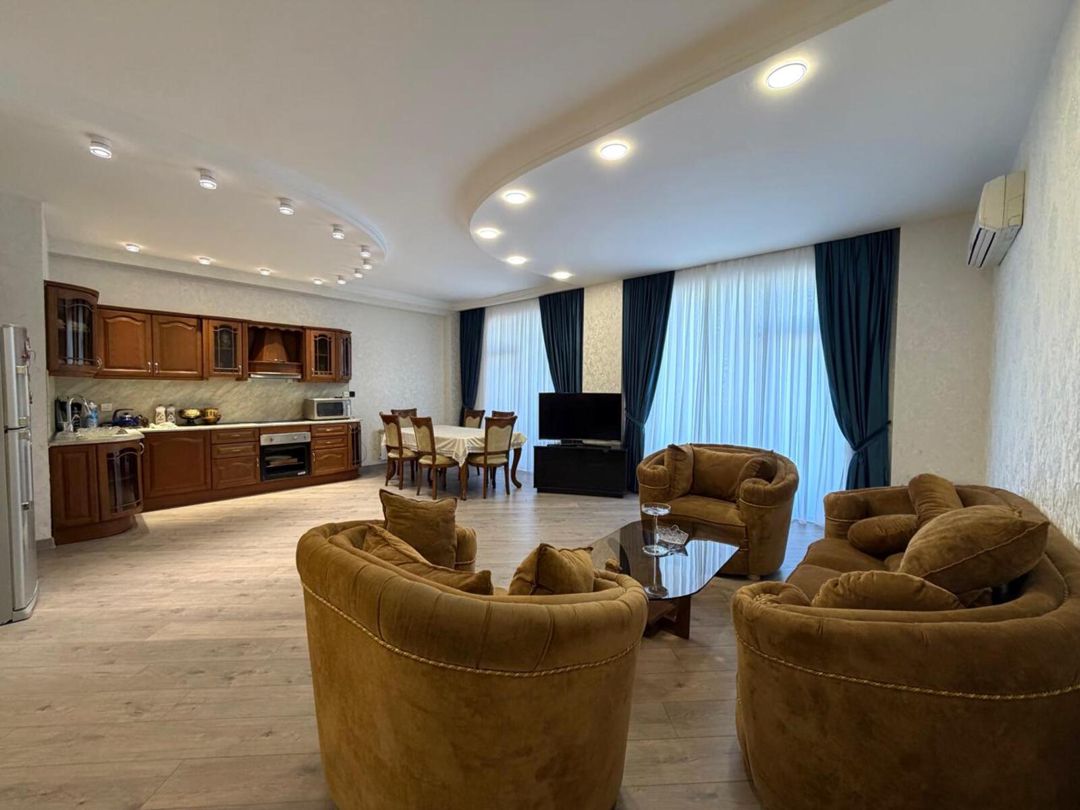 İcarəyə verilir 3 otaqlı yeni tikili 116 m² — Mənzil, Bakı (3)