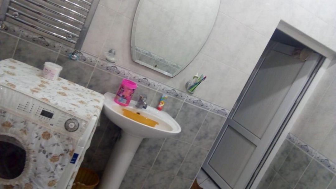 Satılır 7 otaqlı həyət evi/bağ evi 200 m² — Ev, villa, Bakı (10)