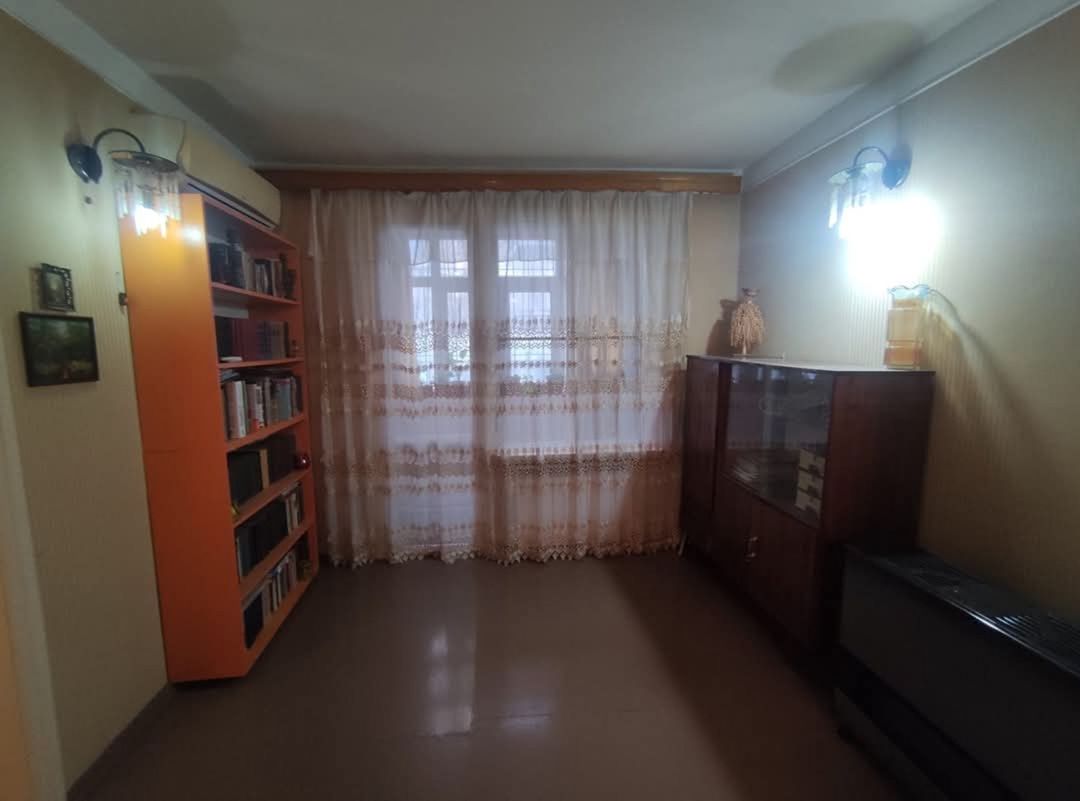 Satılır 3 otaqlı köhnə tikili 80 m² — Mənzil, Bakı