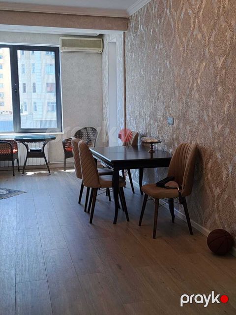 İcarəyə verilir 2 otaqlı yeni tikili 60 m²