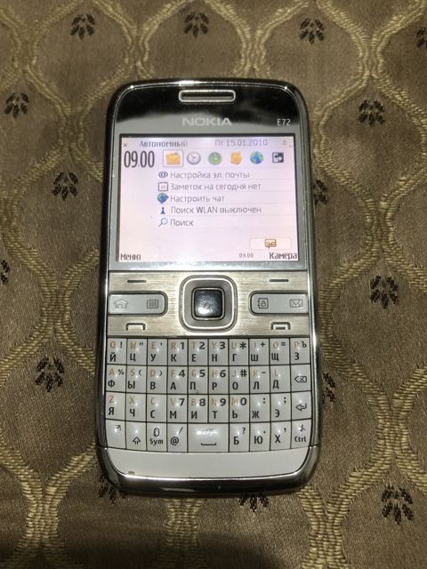 Nokia E72, 4 GB, rəng - Ağ — Digah