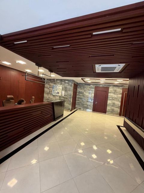 İcarəyə verilir 4 otaqlı ofis 75 m² — Bakı
