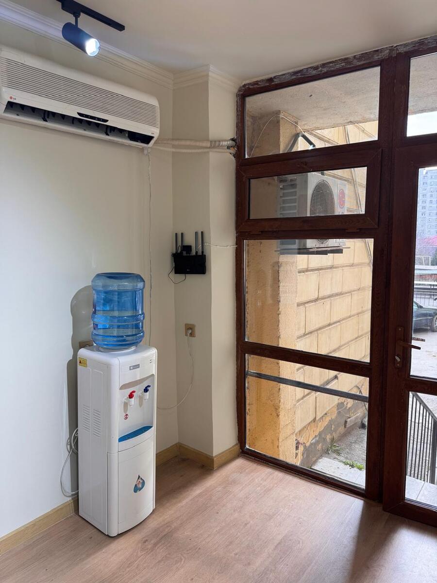 İcarəyə verilir 1 otaqlı ofis 15 m² — Ofis, Bakı (3)