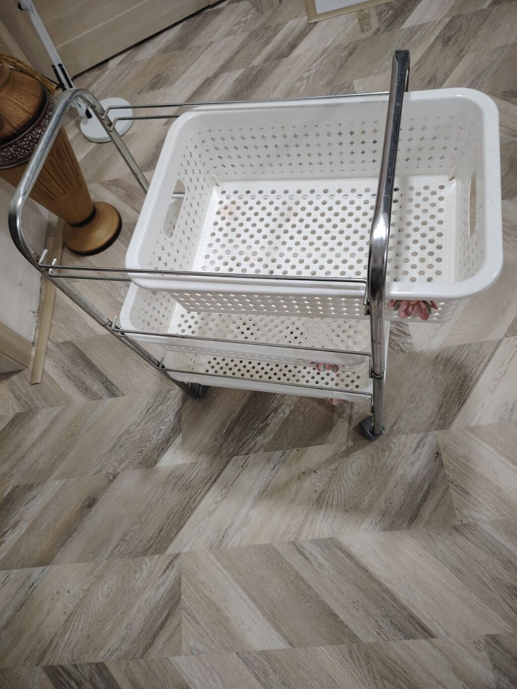 Metal karkaslı, təkərli çoxsəviyyəli səbət rəfi - 3 mərtəbəli — Mebel, Bakı (10)