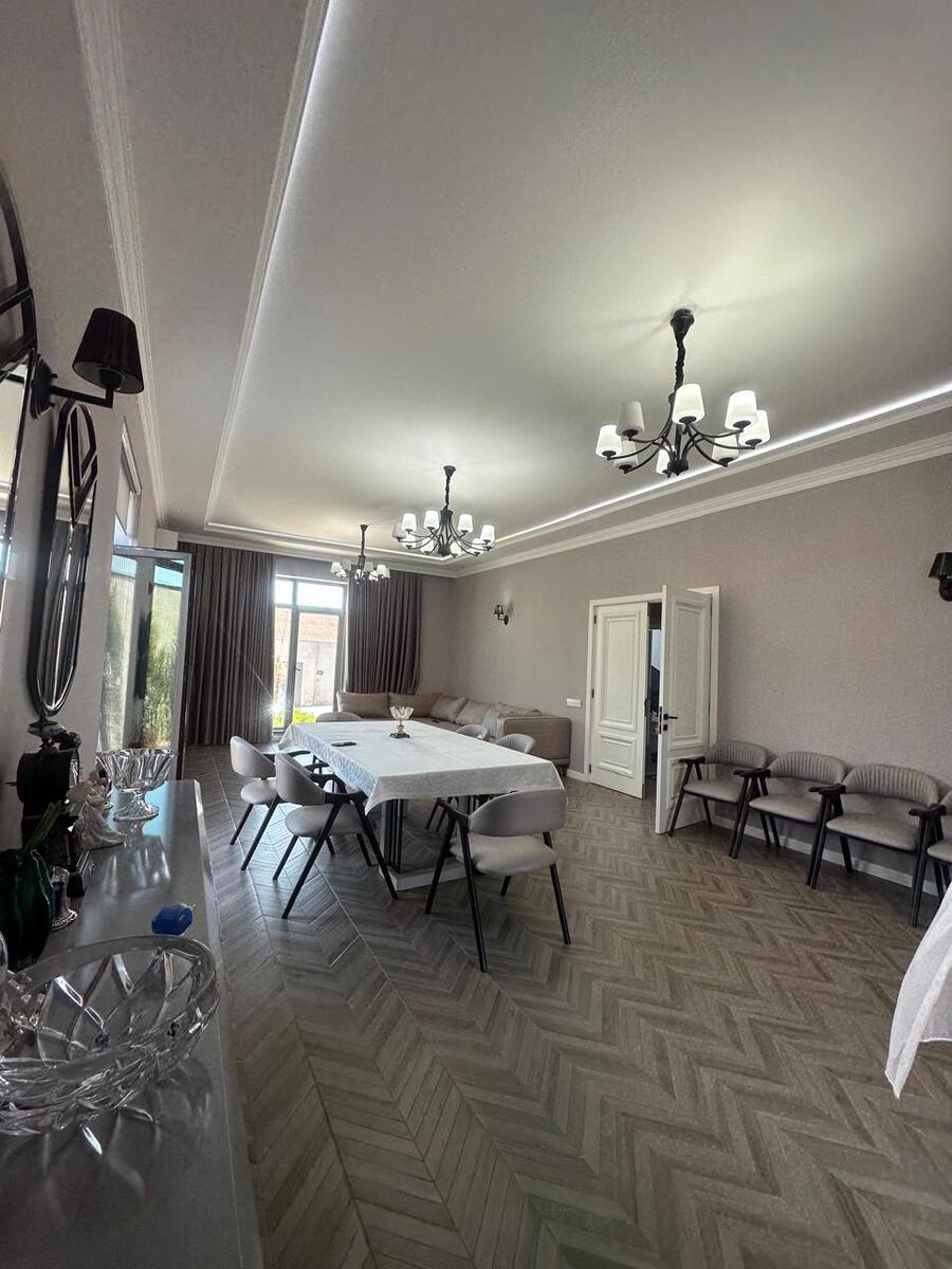 Satılır 7 otaqlı həyət evi/bağ evi 400 m² — Ev, villa, Bakı (7)