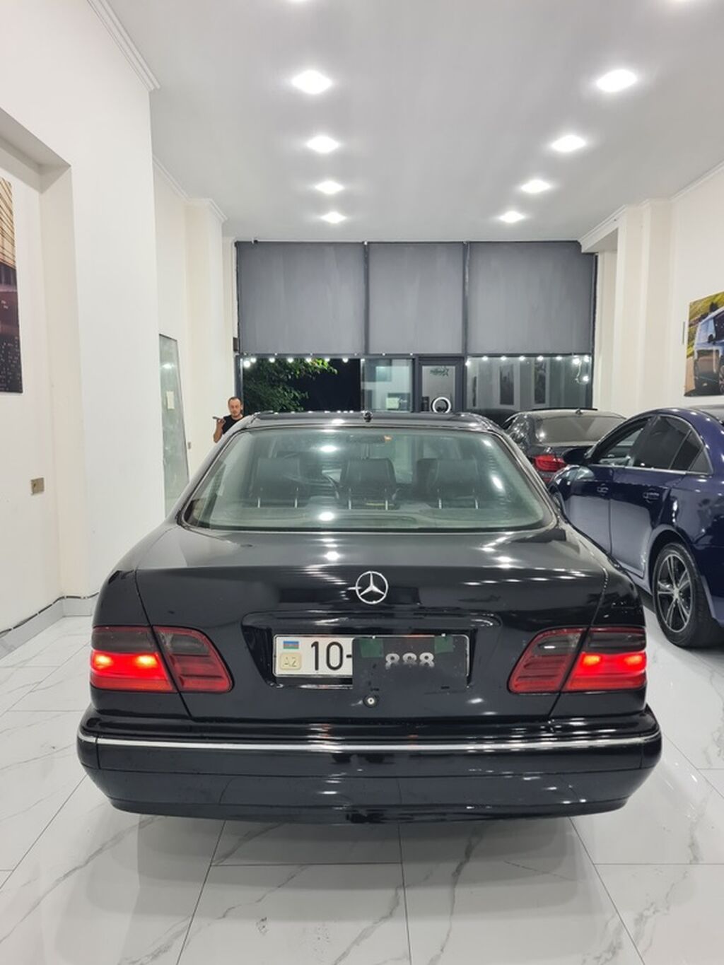 Mercedes-Benz E-Class: 2.6 l 2001 il Sedan — Avto, Bakı (7)