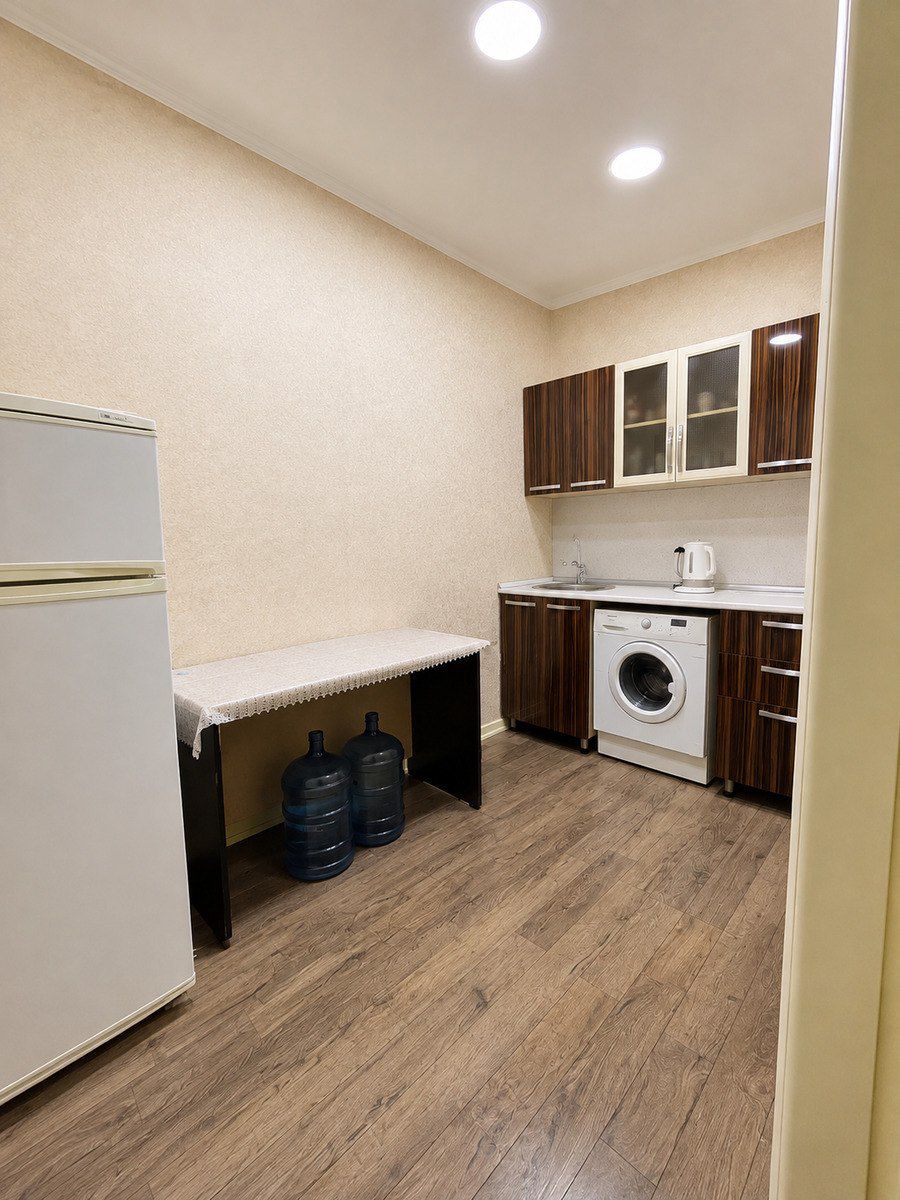 Satılır 4 otaqlı ofis 110 m² — Ofis, Bakı (11)