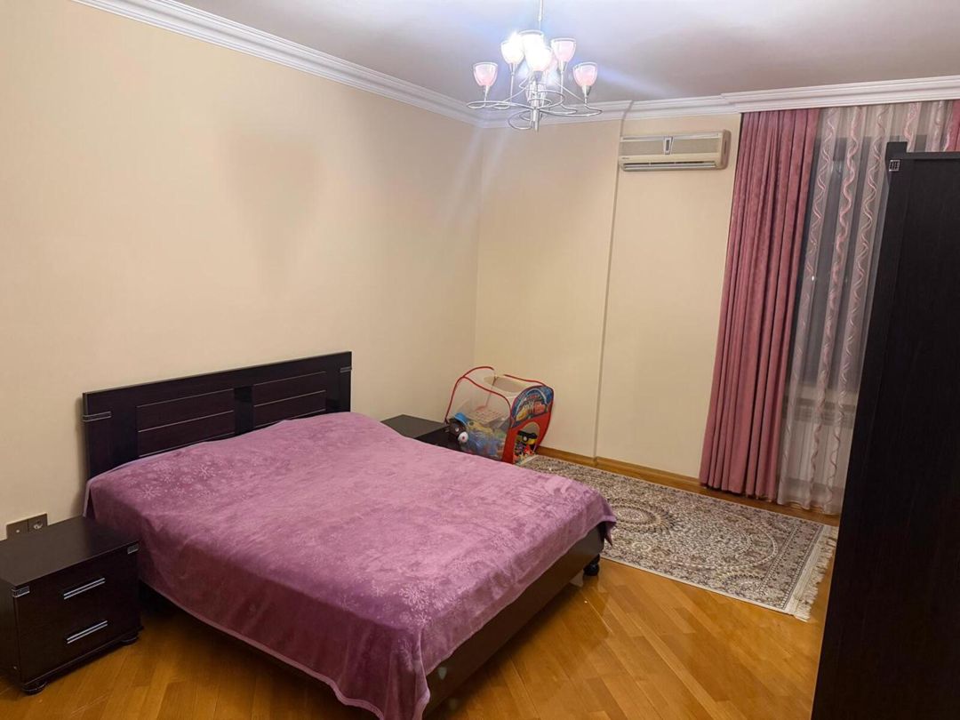 Satılır 4 otaqlı yeni tikili 213 m² — Mənzil, Bakı (9)