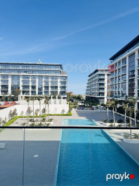 Satılır 2 otaqlı yeni tikili 85 m²
