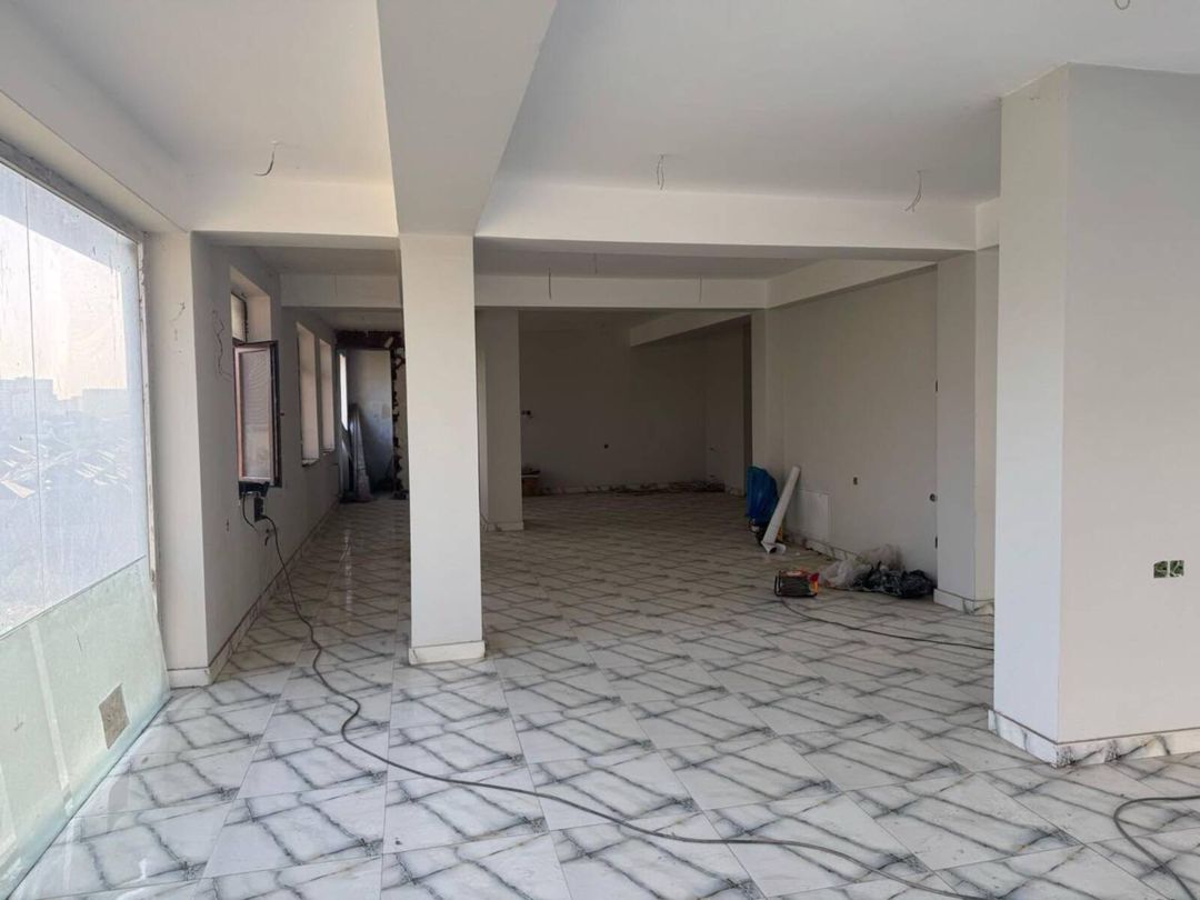 Satılır obyekt 2282 m² — Əmlak, Bakı (7)