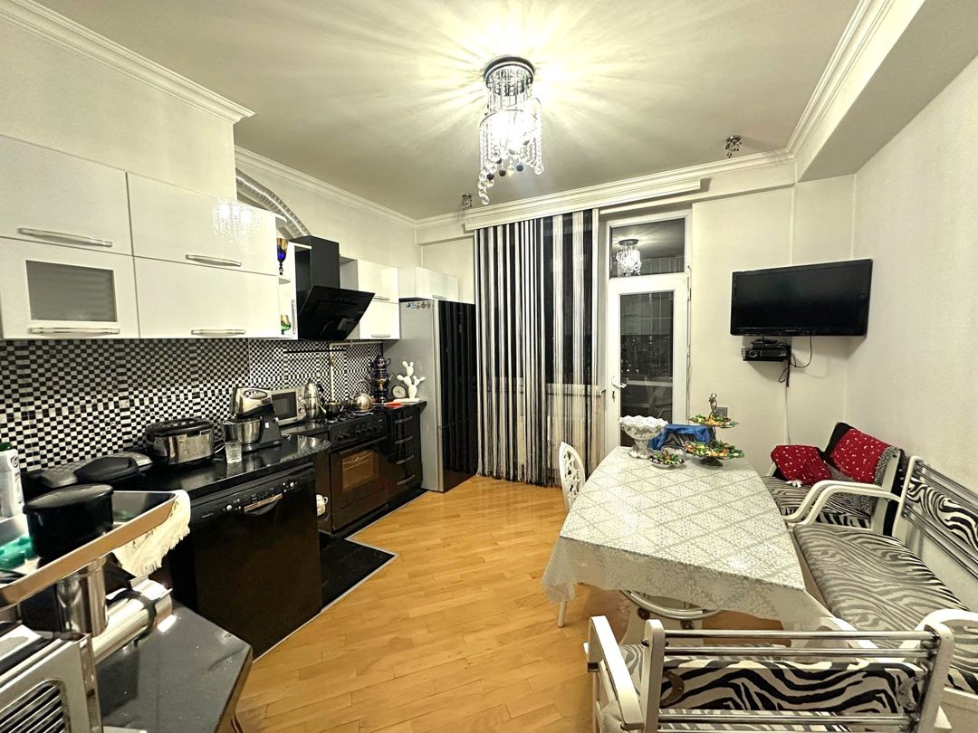Satılır 2 otaqlı yeni tikili 95 m² — Mənzil, Bakı (8)