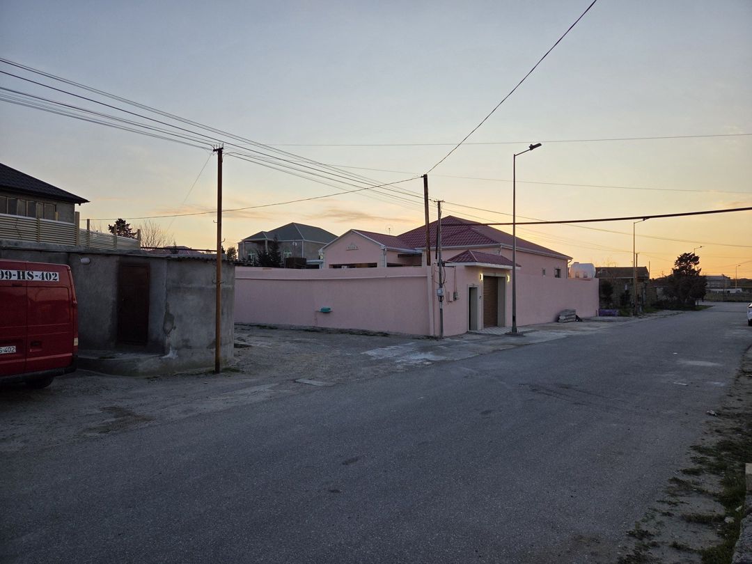Satılır 4 otaqlı həyət evi/bağ evi 120 m² — Ev, villa, Bakı (2)