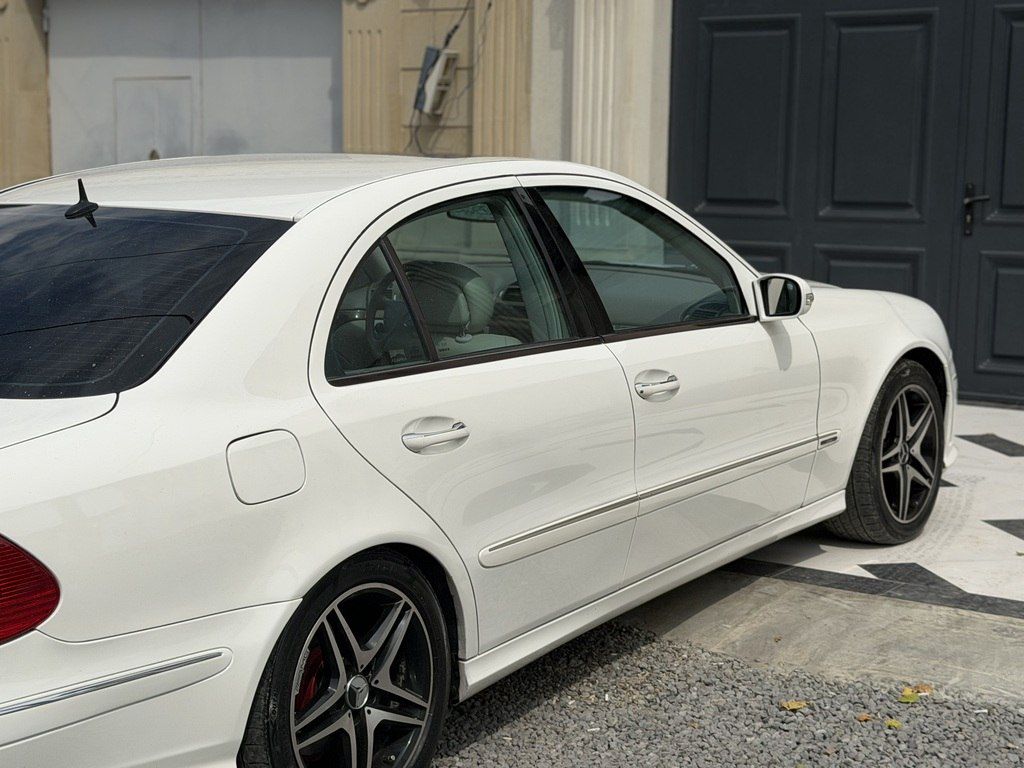 Mercedes E 320, 3.2 L, 2003 il, 358 204 km — Avtomobillər, Gəncə (3)