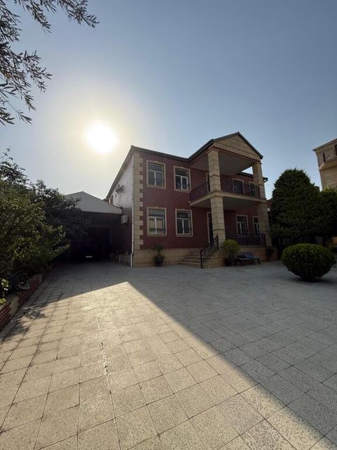 Satılır 6 otaqlı həyət evi/bağ evi 320 m² — Bakı