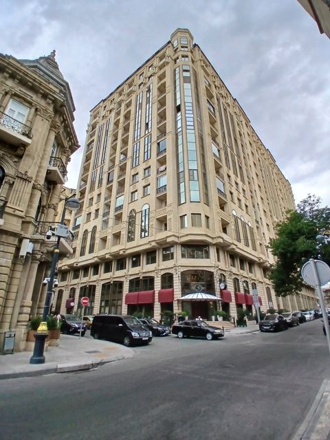 İcarəyə verilir 3 otaqlı yeni tikili 90 m² — Bakı