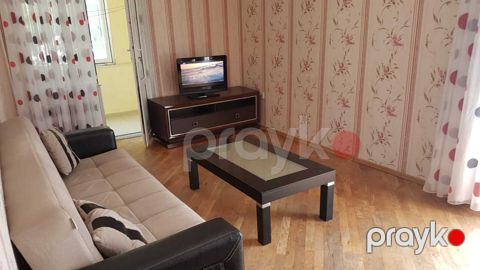 Satılır 2 otaqlı köhnə tikili 59 m²