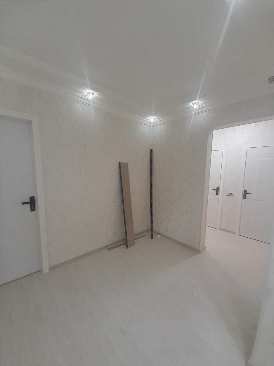 Satılır 4 otaqlı köhnə tikili 65 m² — Mənzil, Bakı (6)
