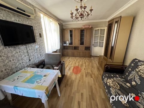 İcarəyə verilir 2 otaqlı köhnə tikili 40 m²