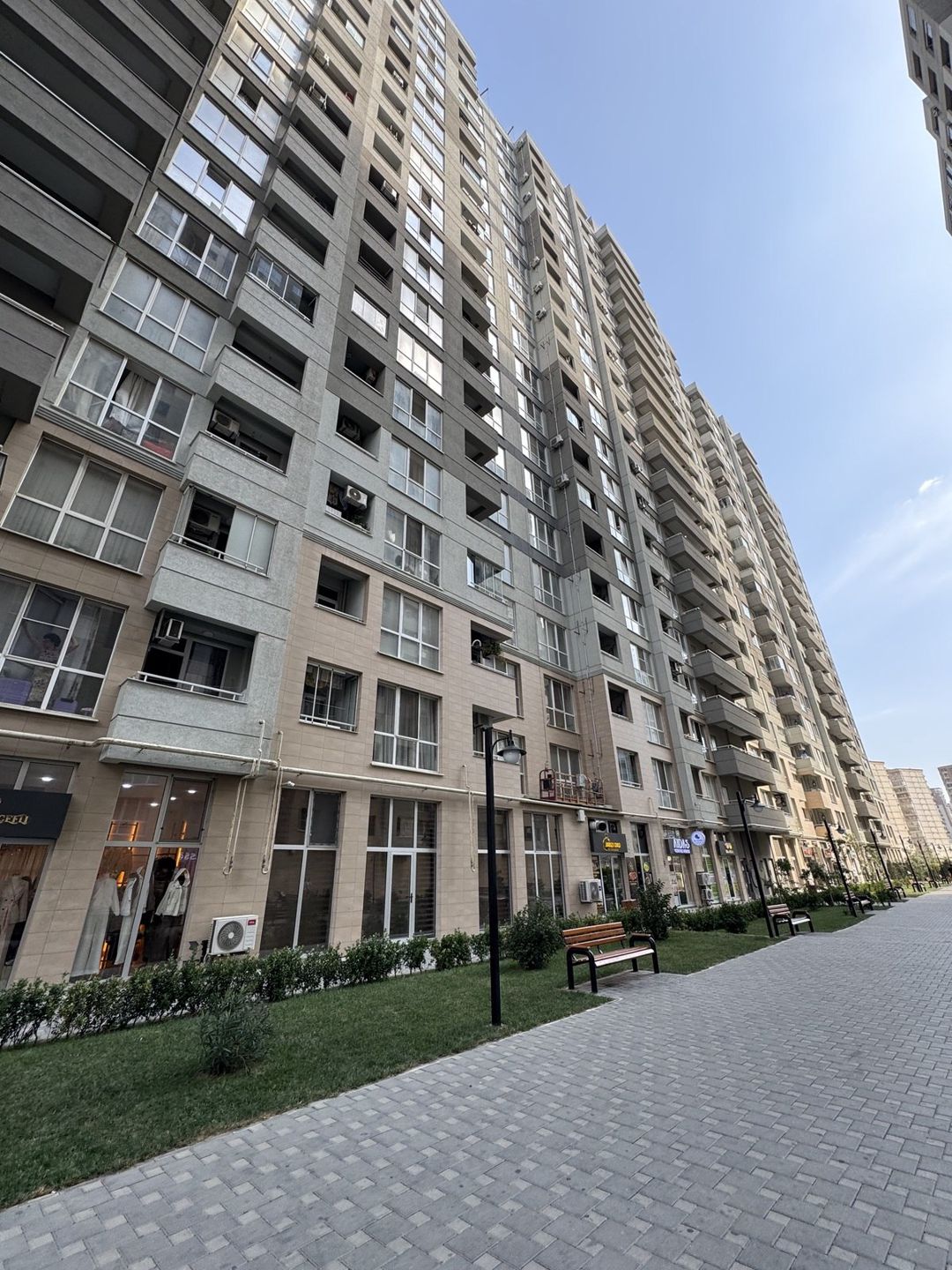 Satılır 3 otaqlı yeni tikili 95 m² — Mənzil, Bakı (2)