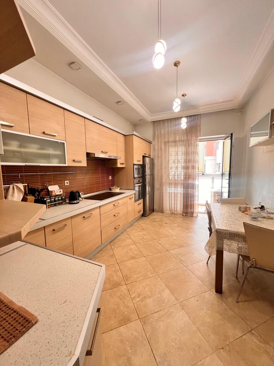 Satılır 4 otaqlı yeni tikili 160 m² — Mənzil, Bakı (7)