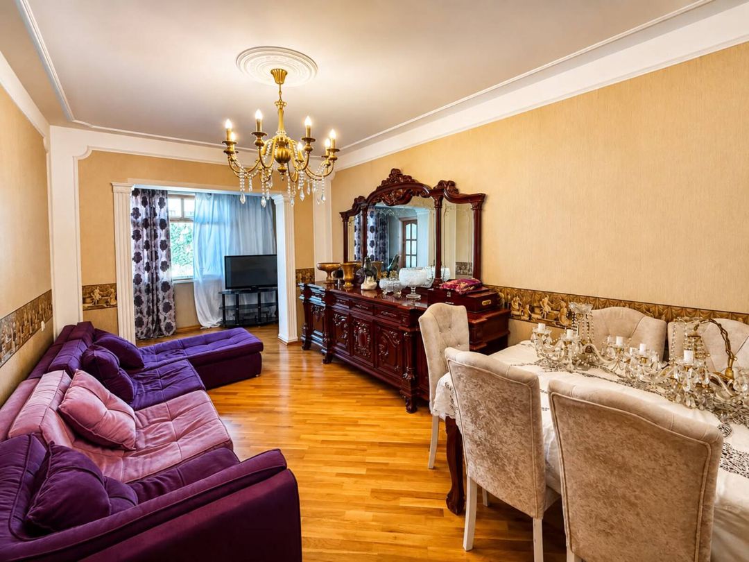 Satılır 4 otaqlı köhnə tikili 110 m² — Mənzil, Bakı (3)