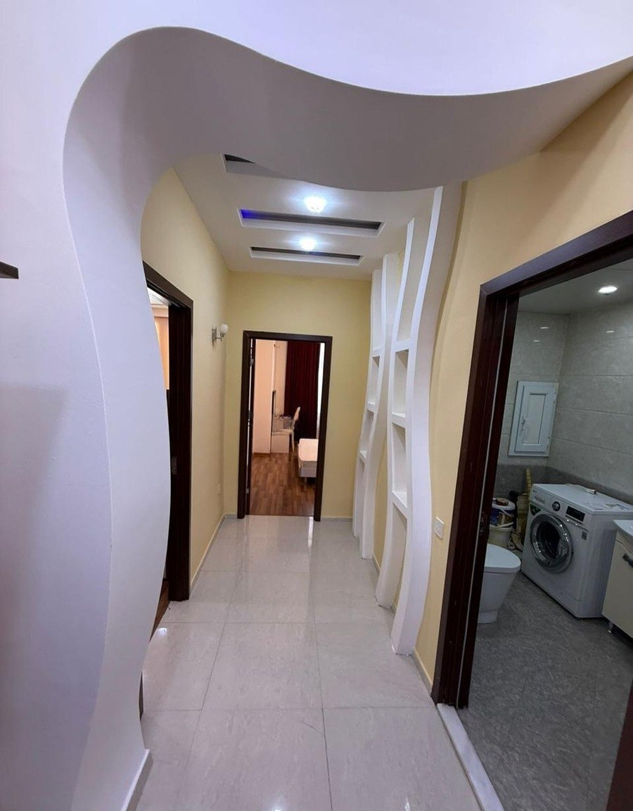 2 otaqlı mənzil 70 m² günlük kirayə verilir — Daşınmaz əmlak, Bakı (2)