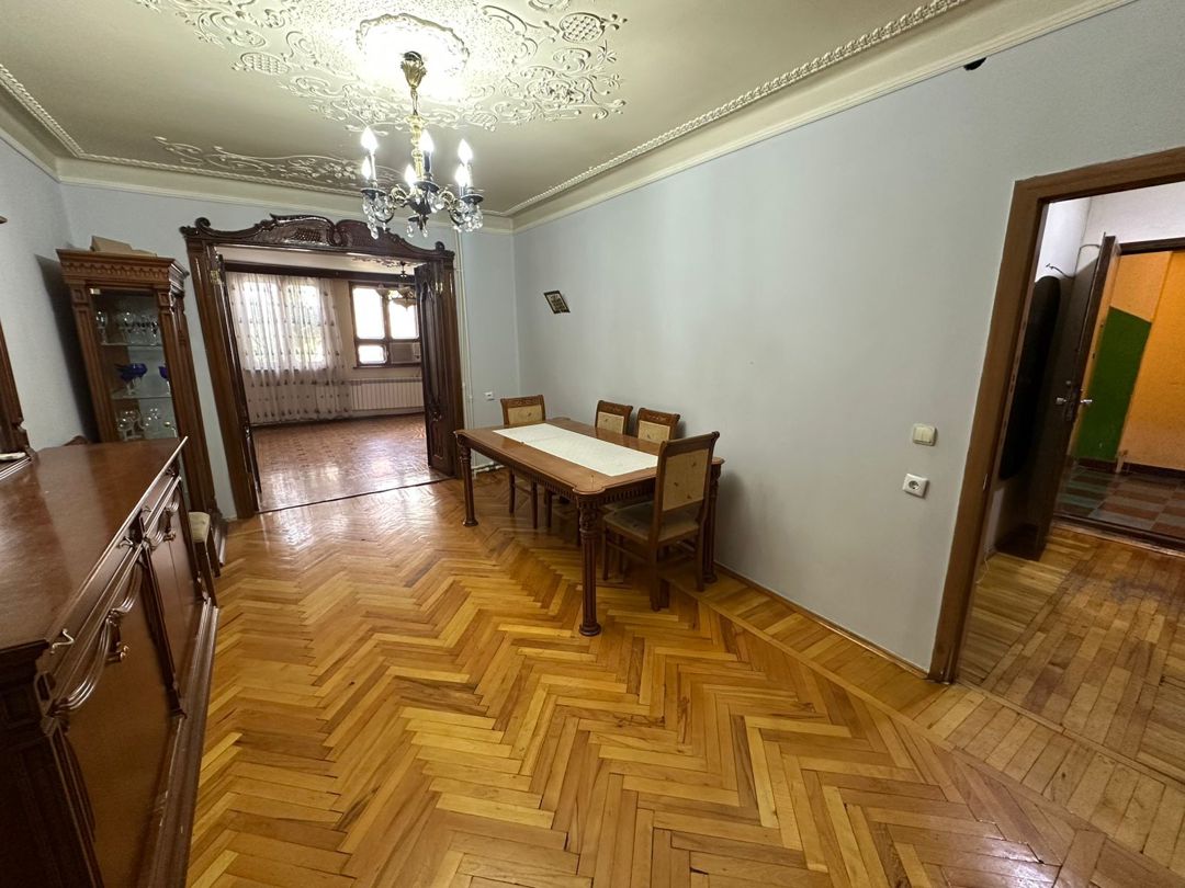 İcarəyə verilir 4 otaqlı köhnə tikili 90 m² — Mənzil, Bakı (3)