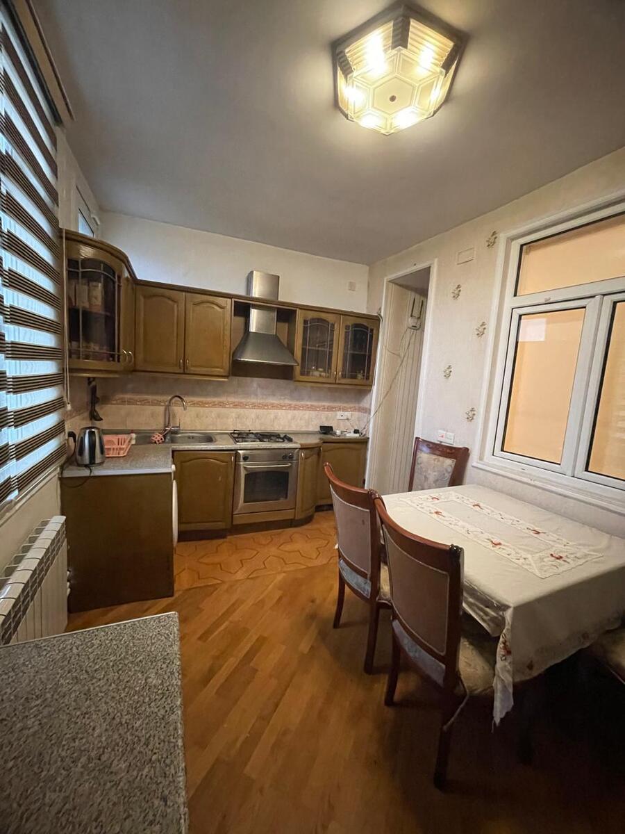Satılır 3 otaqlı köhnə tikili 75 m² — Mənzil, Bakı (7)