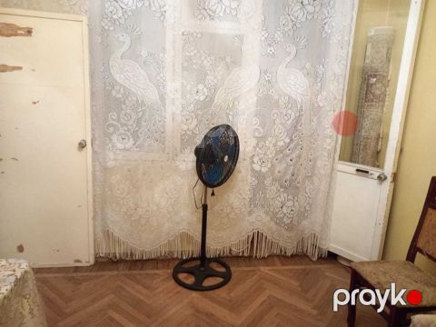 Satılır 2 otaqlı köhnə tikili 35 m²