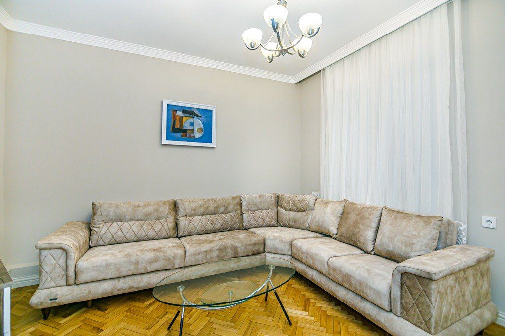 İcarəyə verilir 3 otaqlı köhnə tikili 115 m² — Mənzil, Bakı (3)