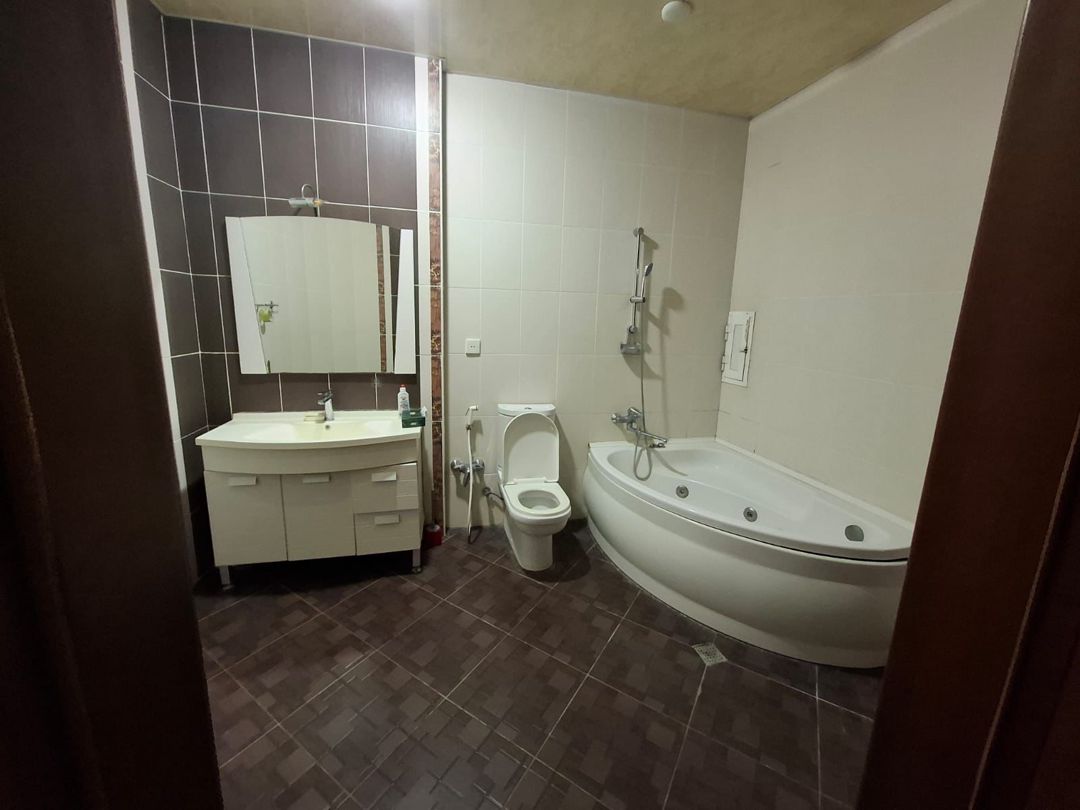 İcarəyə verilir 3 otaqlı yeni tikili 140 m² — Mənzil, Bakı (4)