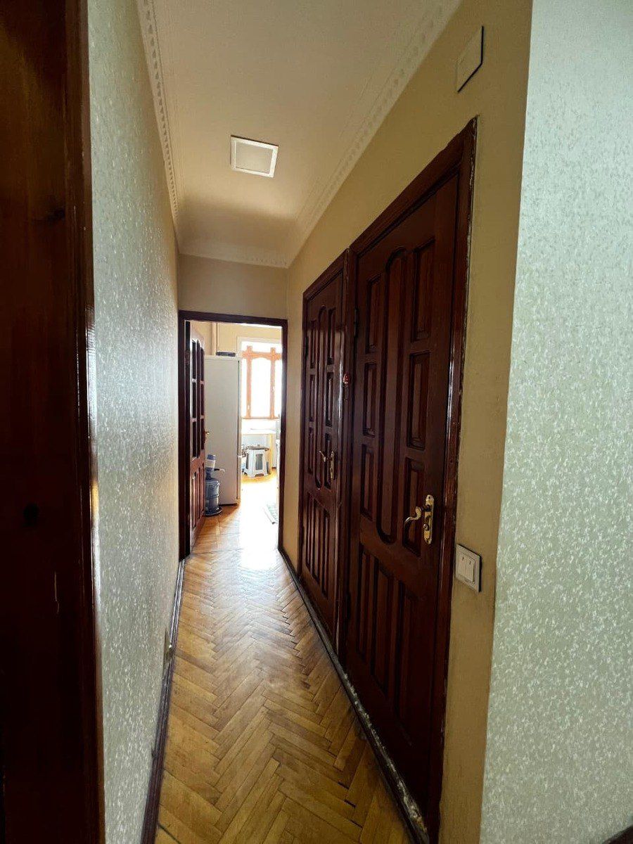 Satılır 5 otaqlı köhnə tikili 120 m² — Mənzil, Bakı (4)
