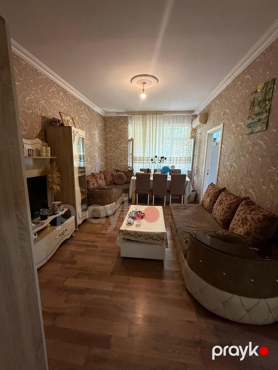 Satılır 2 otaqlı köhnə tikili 55 m² — Mənzil, Bakı (2)