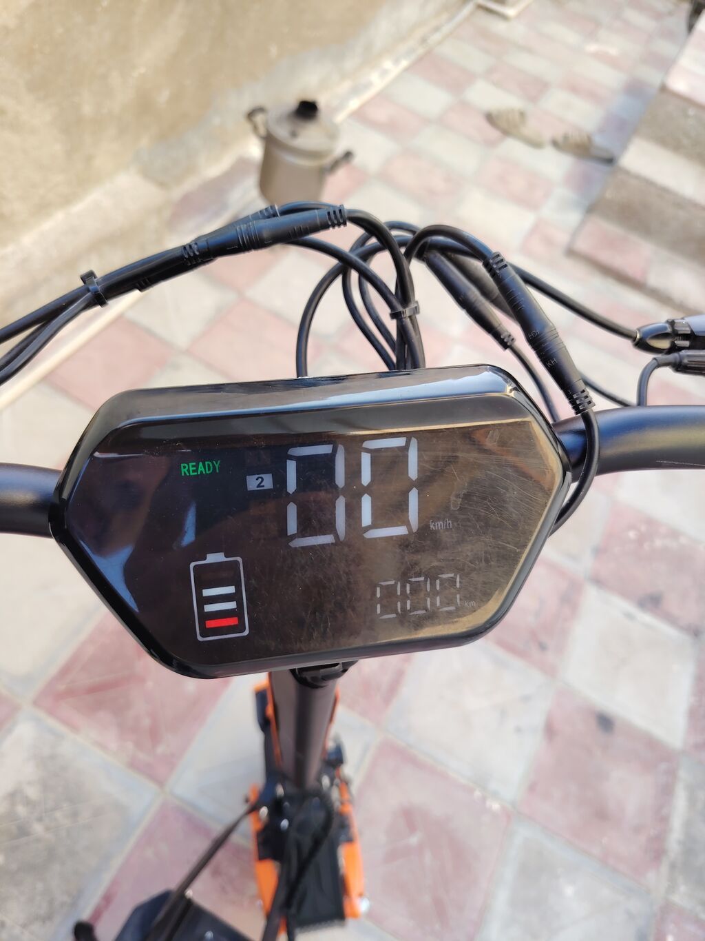 Elektrik skuter – Faster E‑Scooter Xüsusiyyətlər: - Güclü off-road — İdman, hobi, istirahət, Güzdək (4)