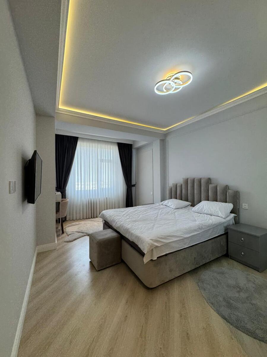 Satılır 4 otaqlı yeni tikili 180 m² — Mənzil, Bakı (12)