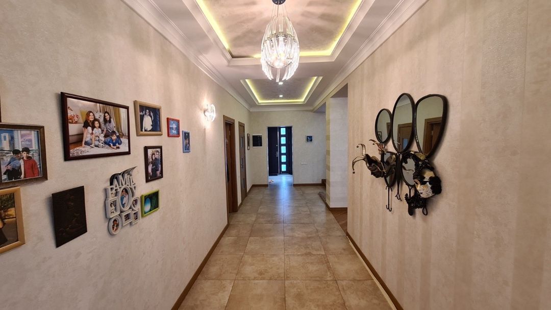 Satılır 6 otaqlı həyət evi/bağ evi 400 m² — Ev, villa, Bakı (8)