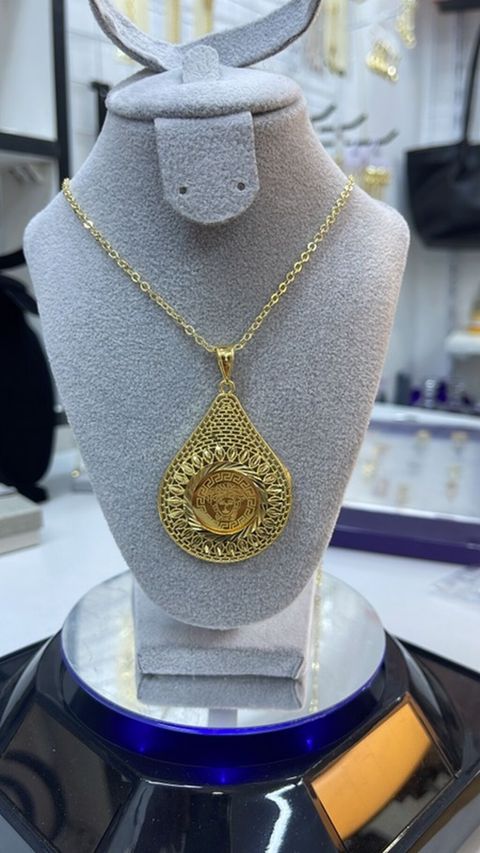 Qaralmayan bjuteriya – iri damla formalı asqı - Material: sarı qızıl — Bakı