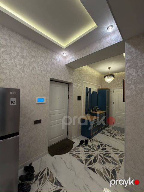 Satılır 3 otaqlı yeni tikili 92.8 m²