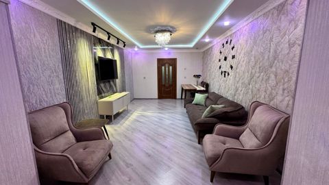 Satılır 3 otaqlı köhnə tikili 88 m² — Sumqayıt
