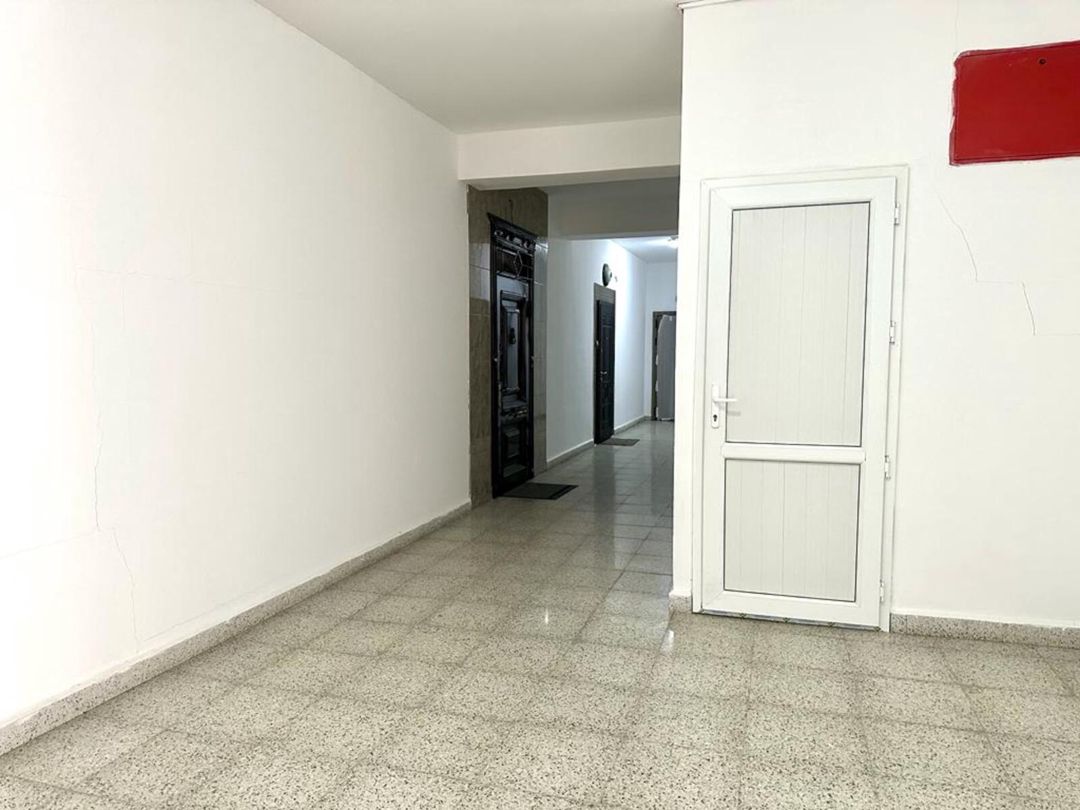 Satılır 1 otaqlı yeni tikili 75 m² — Mənzil, Bakı (9)