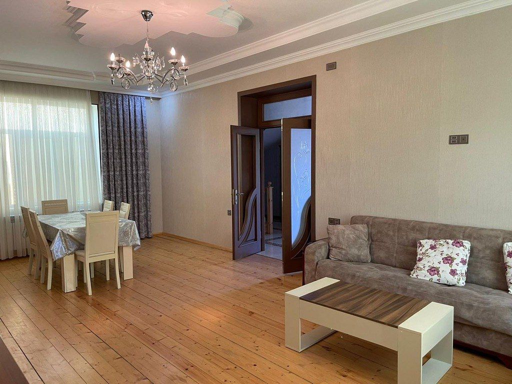 İcarəyə verilir 3 otaqlı həyət evi/bağ evi 200 m² — Ev, villa, Bakı (11)