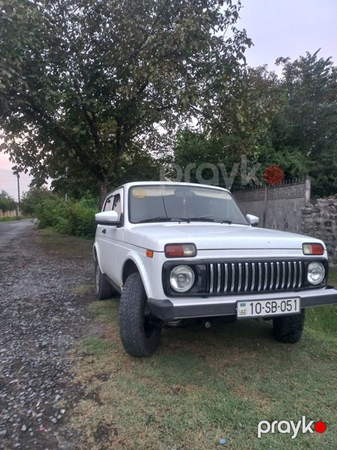 Lada (VAZ) Niva, 1.9 L, 2005 il, 381 791 km