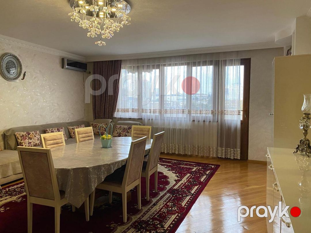 Satılır 4 otaqlı köhnə tikili 116 m² — Mənzil, Bakı (3)