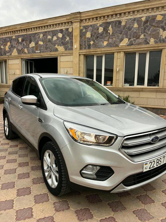 Ford Escape, 1.5 L, 2019 il, 257 736 km — Avtomobillər, Gəncə (3)