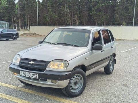 Chevrolet Niva, 1.7 L, 2005 il, 257 834 km — Sumqayıt