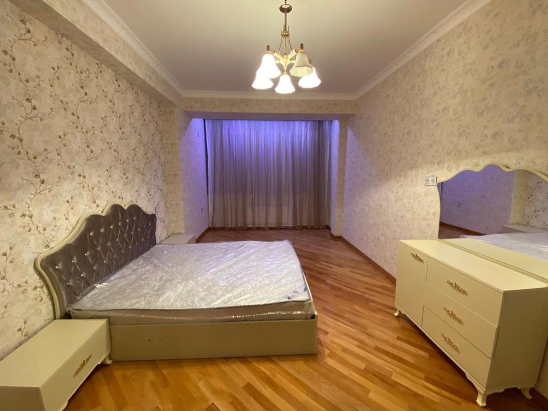 Satılır 2 otaqlı yeni tikili 100 m² — Mənzil, Bakı (8)
